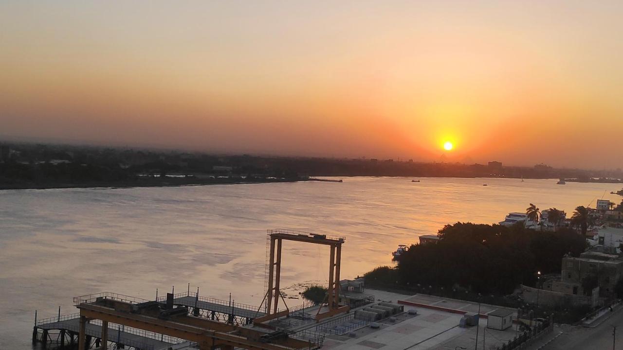 Nile Pyramidal View Apartment Каир Экстерьер фото